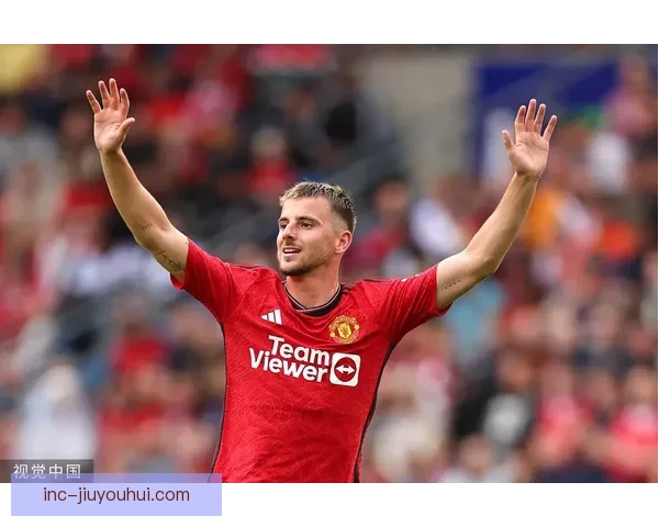 伤病缠身的芒特在曼联首季迷失从核心期待到鲜有高光的艰难一年里